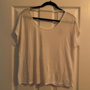 Open back flowy tee shirt